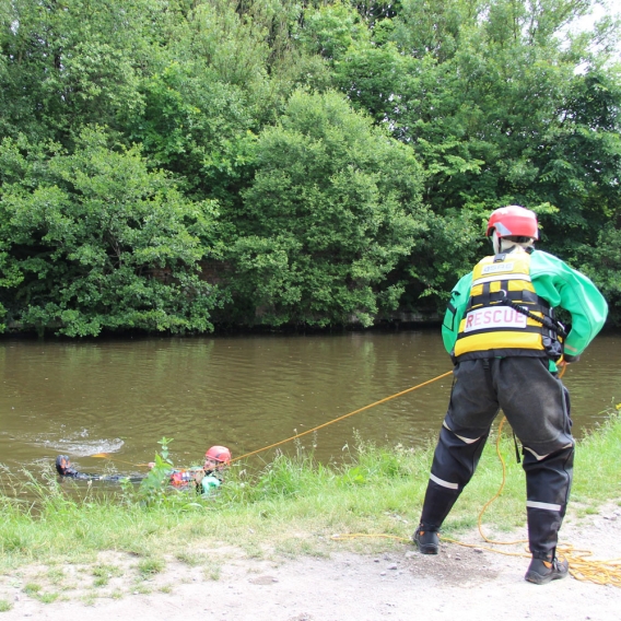 THROW BAG WERPLIJN 20M MET ZAK & RIEM
